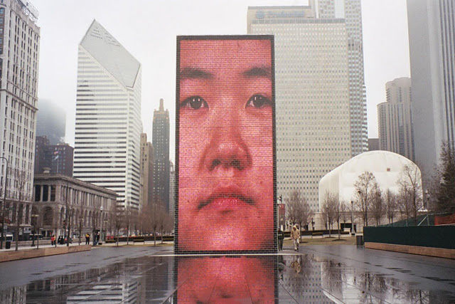 La fuente de la corona, Jaume Plensa 