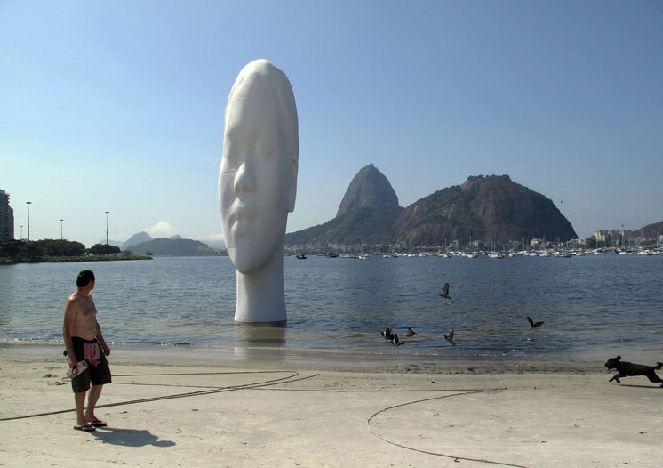Jaume Plensa: the sculptor with eyes in his fingers
