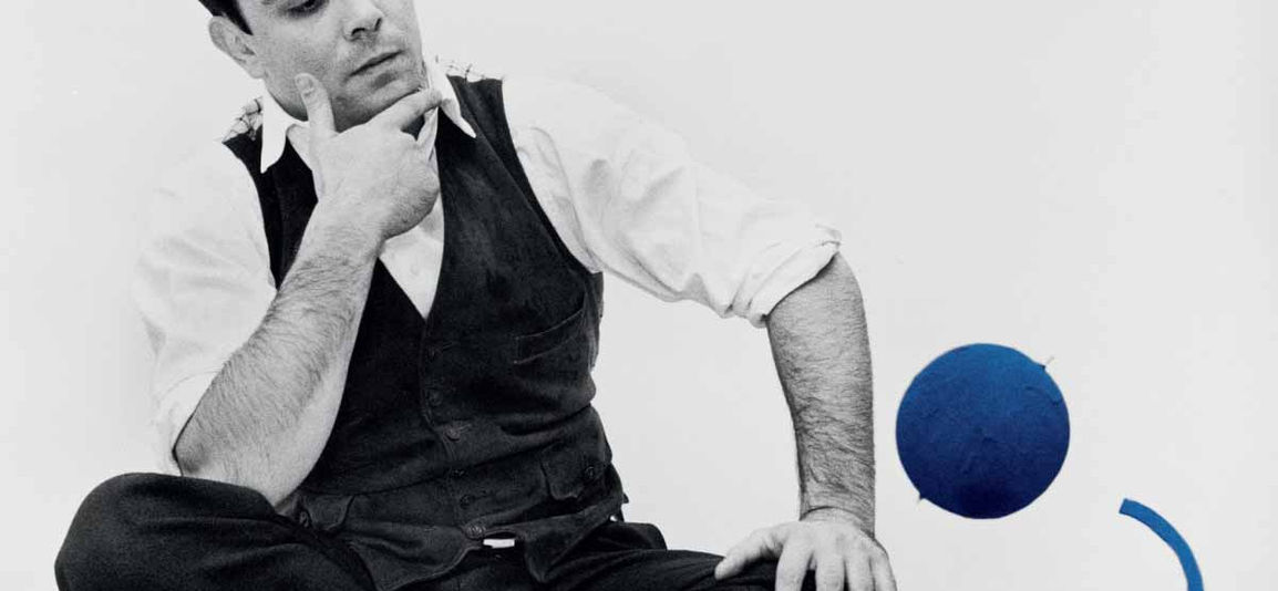 Yves Klein, el artista azul que quiso levitar