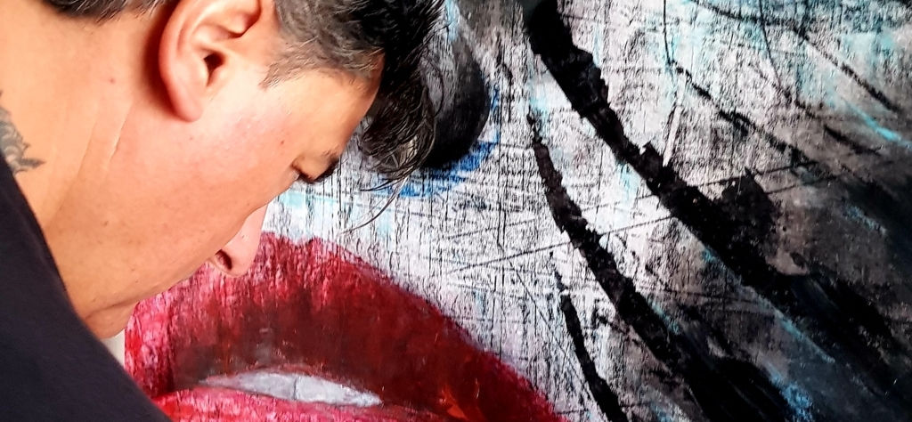Review: Franck Sastre, explorer of emotion and identity through figurative art